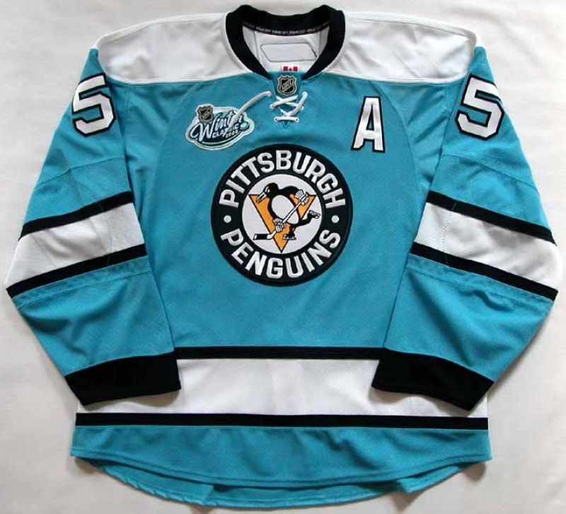 Pittsburgh Penguins 2008 Winter Classic Sidney Crosby jersey, fresh from  customization by Pro Knitwear! : r/hockeyjerseys
