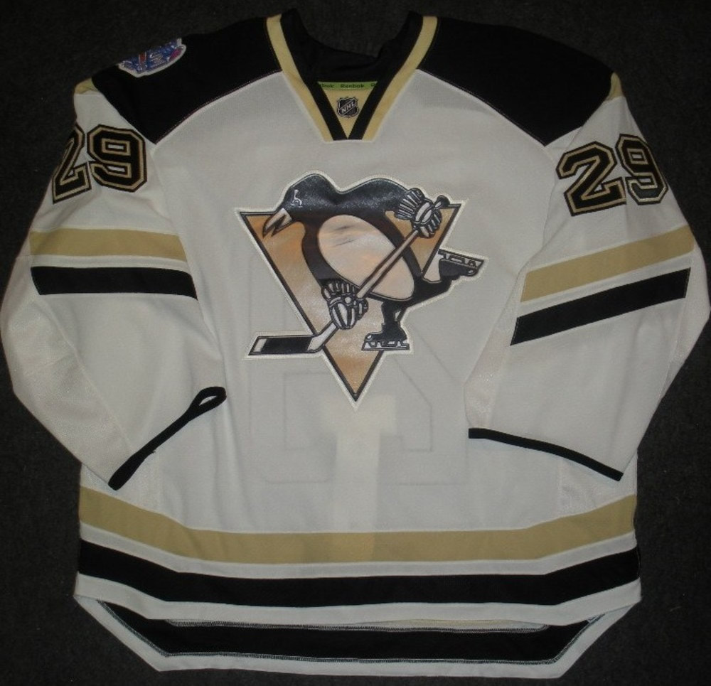 Penguins unveil new jerseys for 2014 Stadium Series Game - PensBurgh