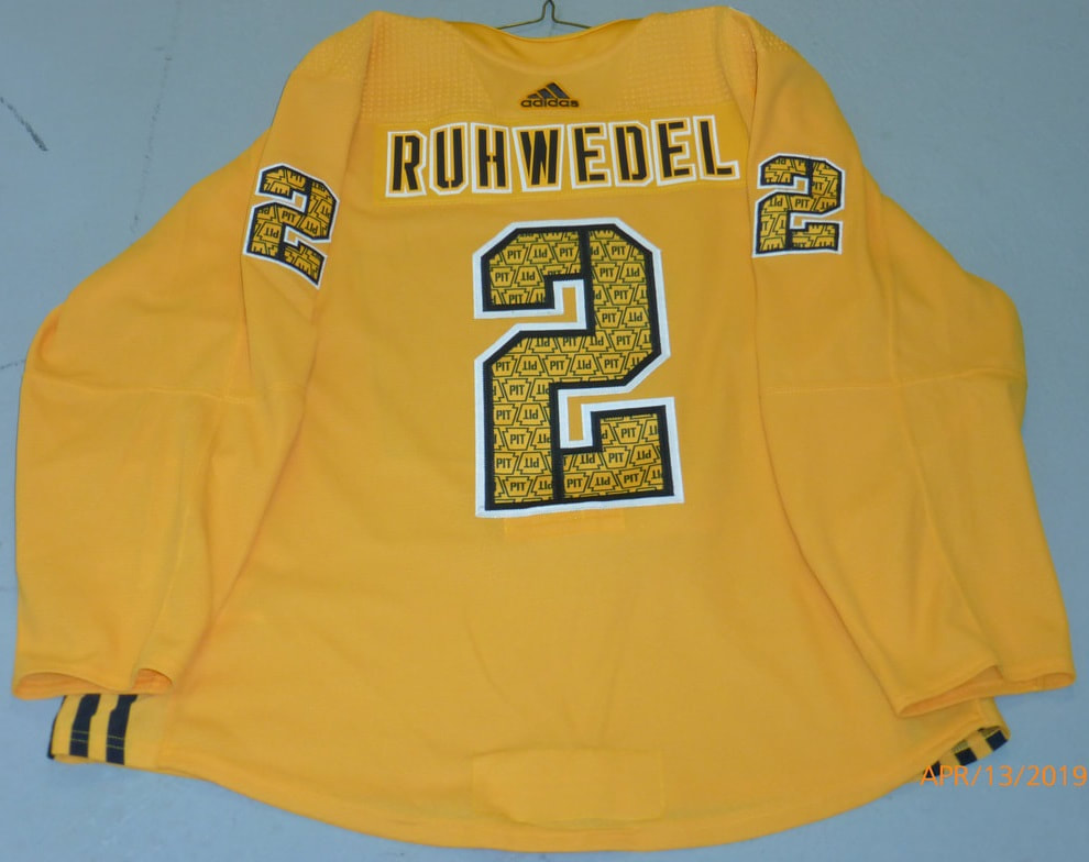 For Sale] I hear the Penguins are wearing Pittsburgh Pirates inspired  jerseys at a baseball stadium? : r/hockeyjerseys
