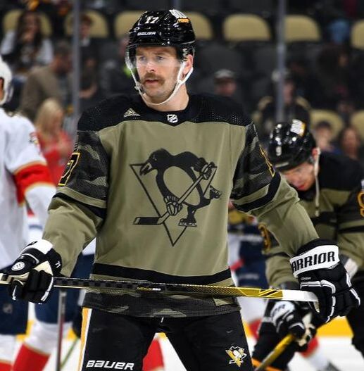 Pittsburgh Penguins - Kris Letang Triangle NHL T-Shirt