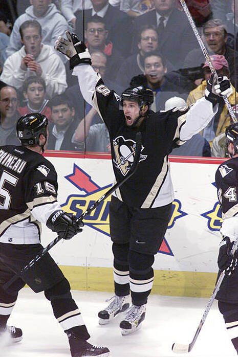 2001-02 Pittsburgh Penguins Road (Black) Set 2 Game Worn Jerseys